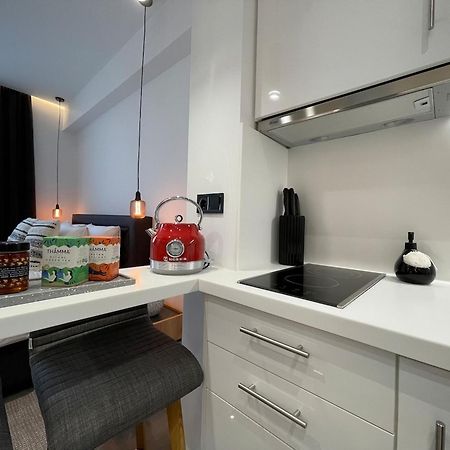 Milos 513 Plaka - Monastiraki By Superhost Hub Athens Luaran gambar